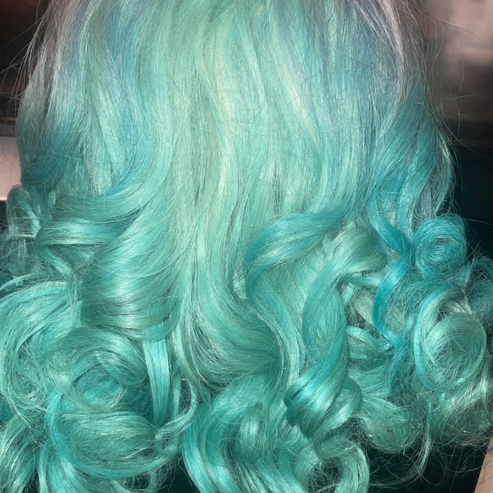 Unicorn Wig - Picture 7 of 13